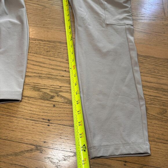 Athleta Headlands Hybrid Cargo Pants Light Asphalt Grey Taupe Women’s 12p - Picture 9 of 9